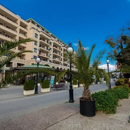Europroperties Sirena * Golden Sands