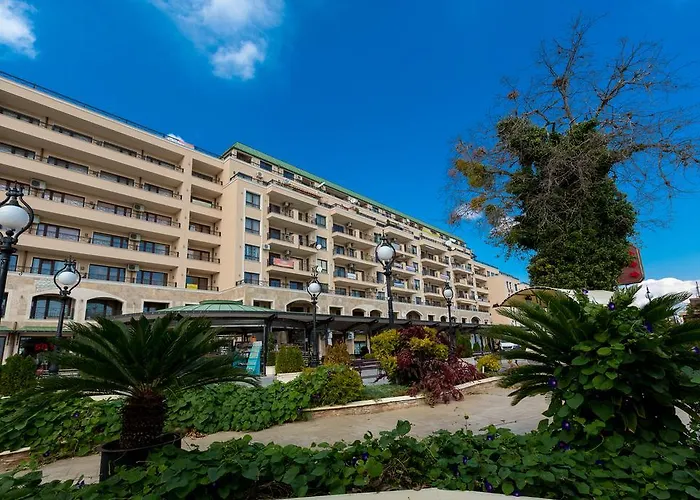 Apartment Europroperties Sirena