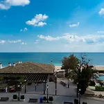 Апартаменты Europroperties Sirena