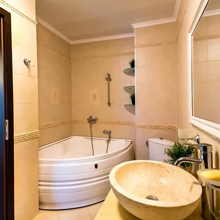 Europroperties Sirena