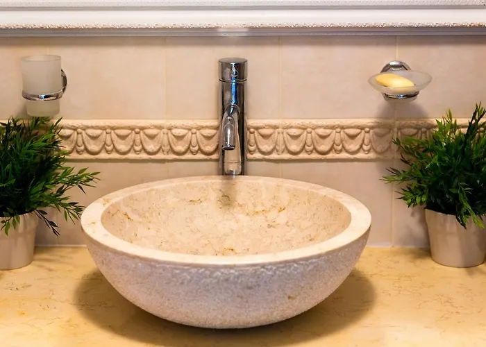 Europroperties Sirena